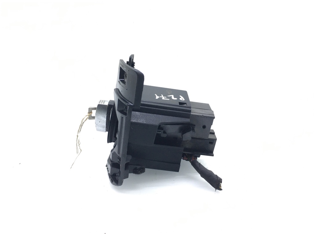 Замок зажигания бу для Volkswagen Passat B7 1.6 TDi,  2014 г.