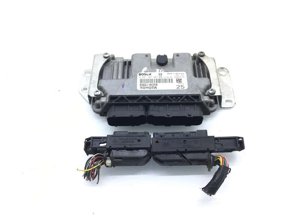 Блок управления двигателем бу для Citroen C1 1 1.0 i, 2012 г.