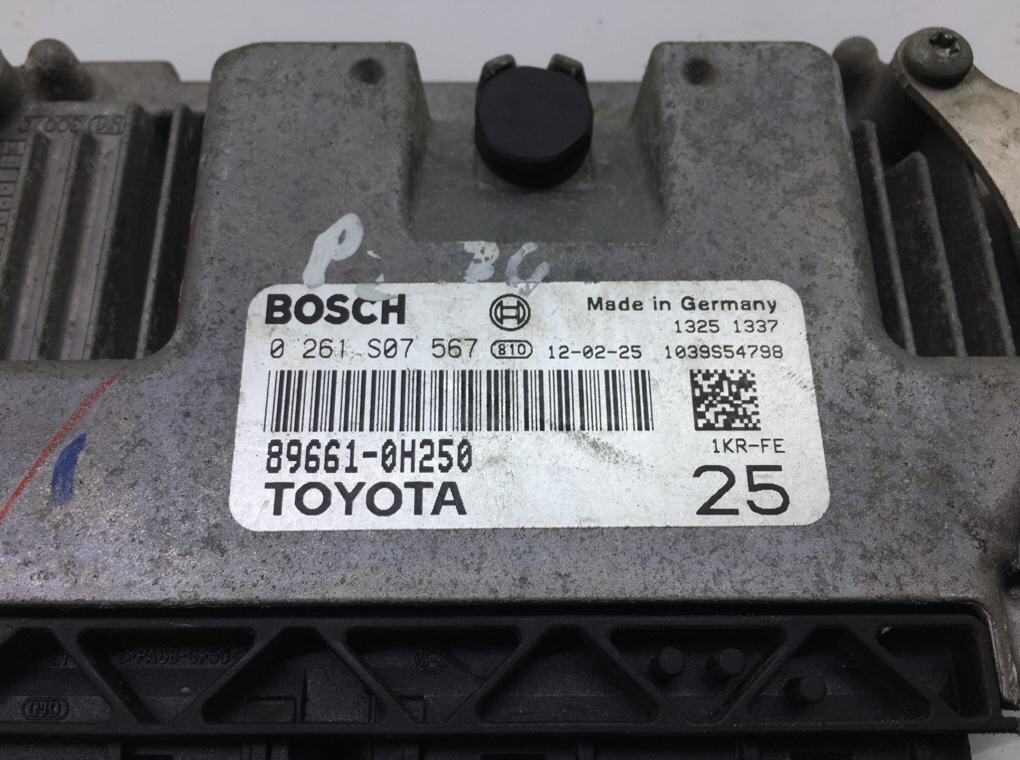 Блок управления двигателем бу для Citroen C1 1 1.0 i, 2012 г. Блок управления двигателем бу для Citroen C1 1 1.0 i, 2012 г.