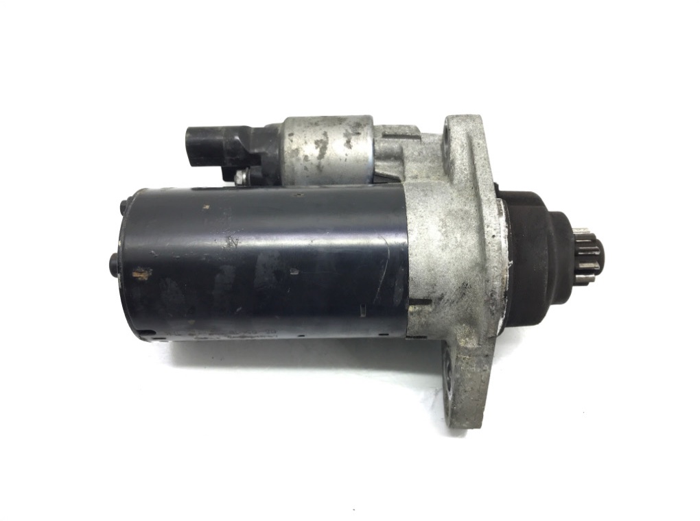 Стартер бу для Volkswagen Golf Plus 1.9 TDi, 2005 г. Стартер бу для Volkswagen Golf Plus 1.9 TDi, 2005 г.