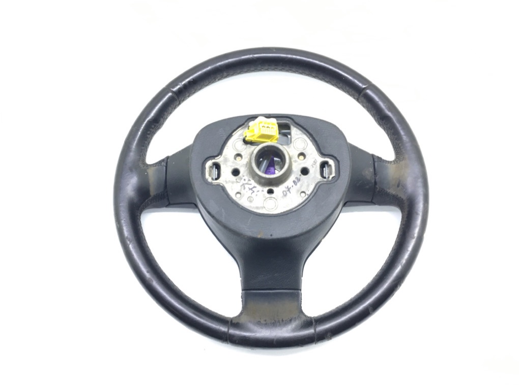 Руль бу для Volkswagen Golf 5 1.6 FSI,  2006 г.