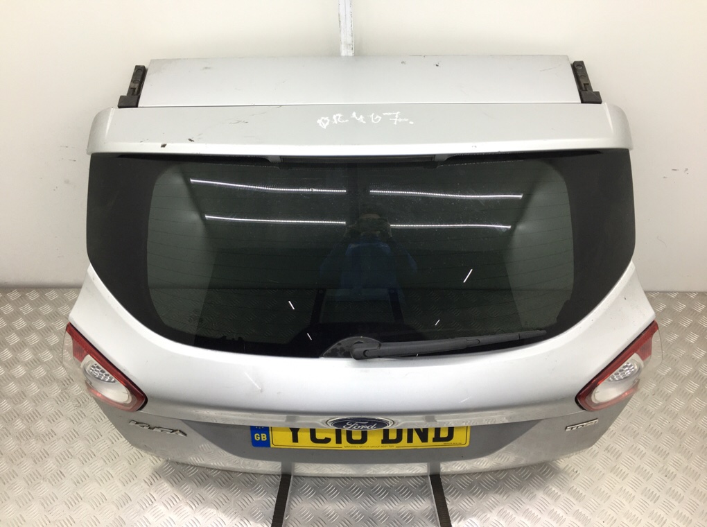 Крышка багажника бу для Ford Kuga 1 2.0 TDCi,  2010 г.