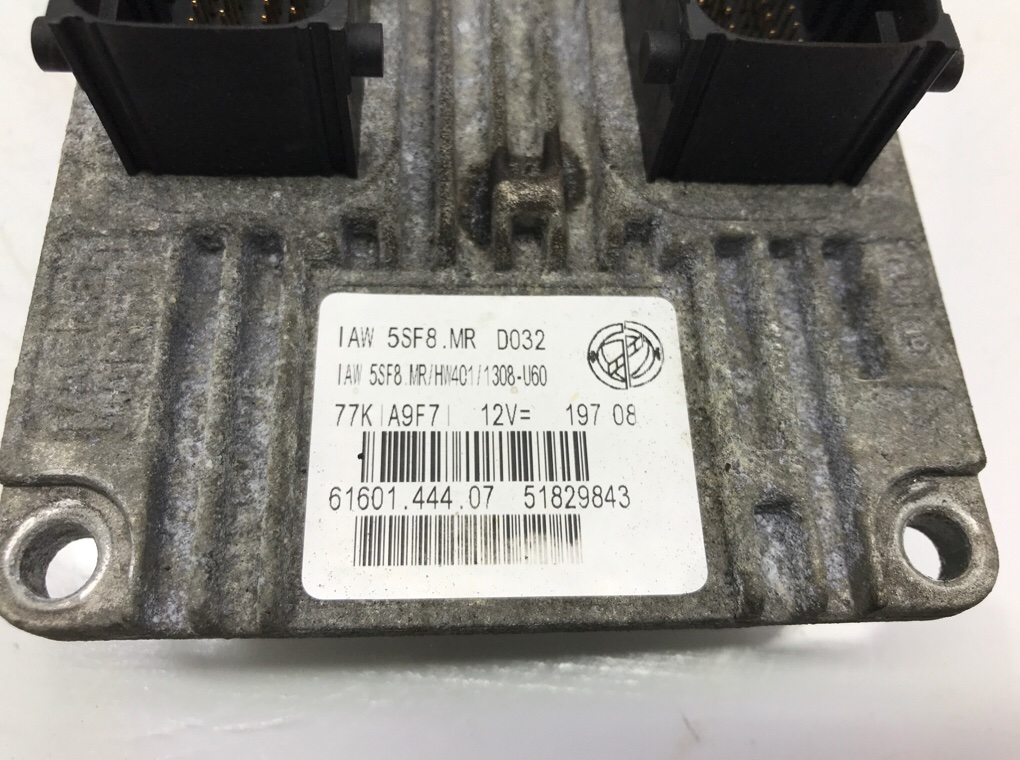 Блок управления двигателем бу для Fiat 500 2 1.2 i, 2008 г. Блок управления двигателем бу для Fiat 500 2 1.2 i, 2008 г.