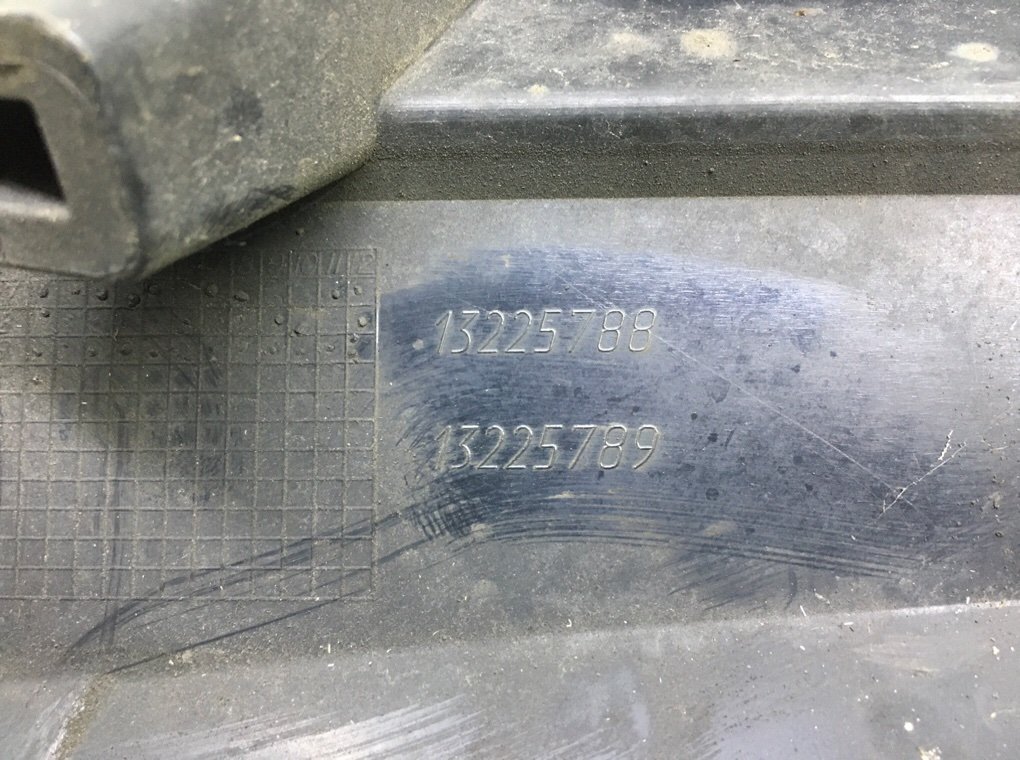 Решетка радиатора бу для Opel Astra H 1.7 CDTi,  2010 г.