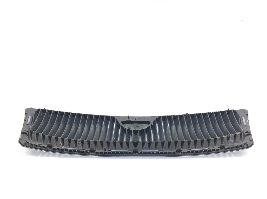 Решетка радиатора бу для Skoda Octavia A5 1.9 TDi, 2009 г. Решетка радиатора бу для Skoda Octavia A5 1.9 TDi, 2009 г.