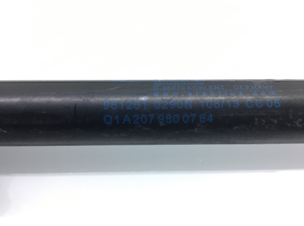 Амортизатор капота бу для Mercedes E C207 2.2 CDi,  2013 г.