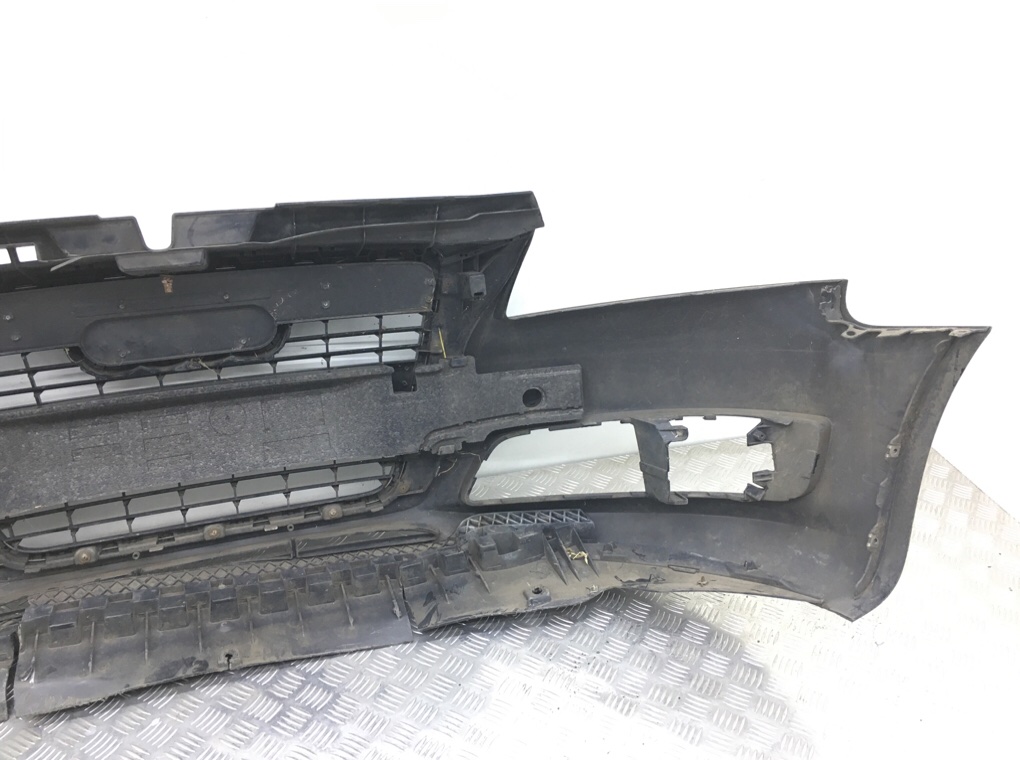 Бампер передний бу для Audi A3 8P 1.9 TDi,  2009 г.