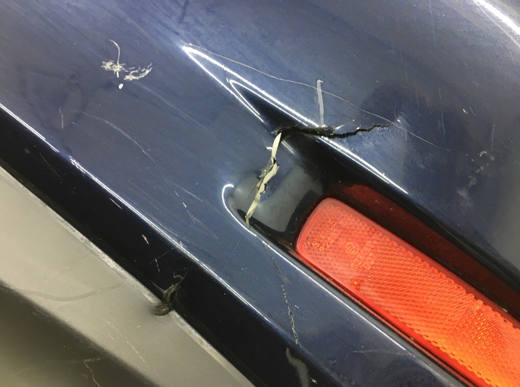 Бампер задний бу для Mazda 6  3 2.2 D,  2015 г.