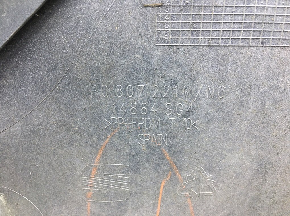 Бампер передний бу для Seat Leon 2 1.6 TDi,  2012 г.