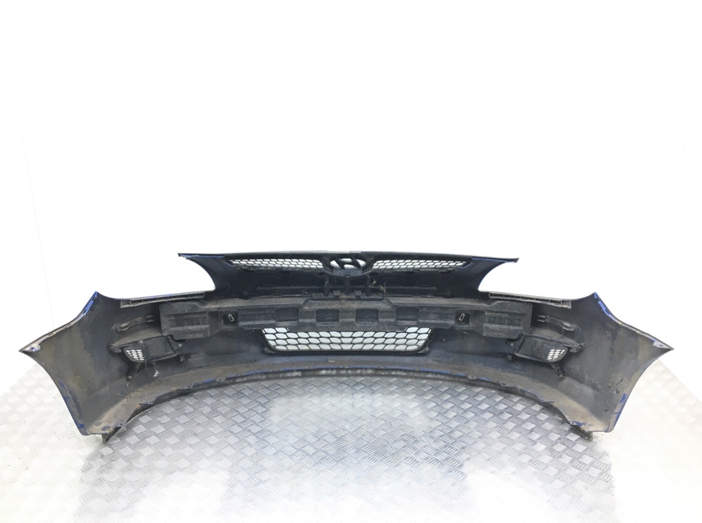 Бампер передний бу для Hyundai I30  1.6 i,  2010 г.