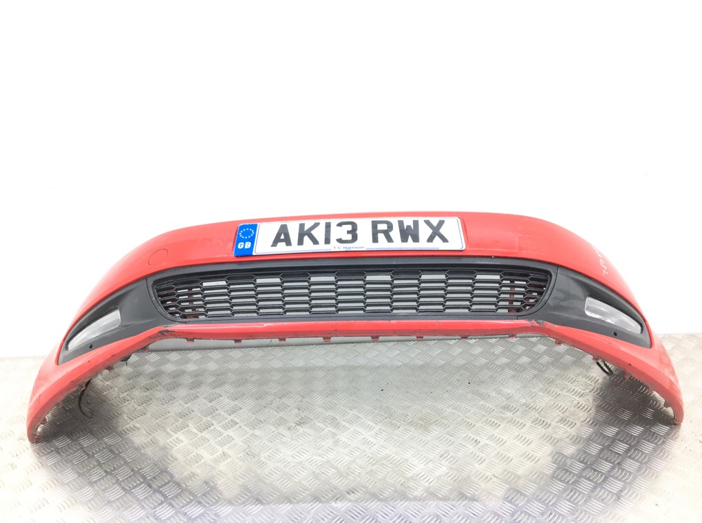 Бампер передний бу для Volkswagen Polo 5 1.2 i,  2013 г.