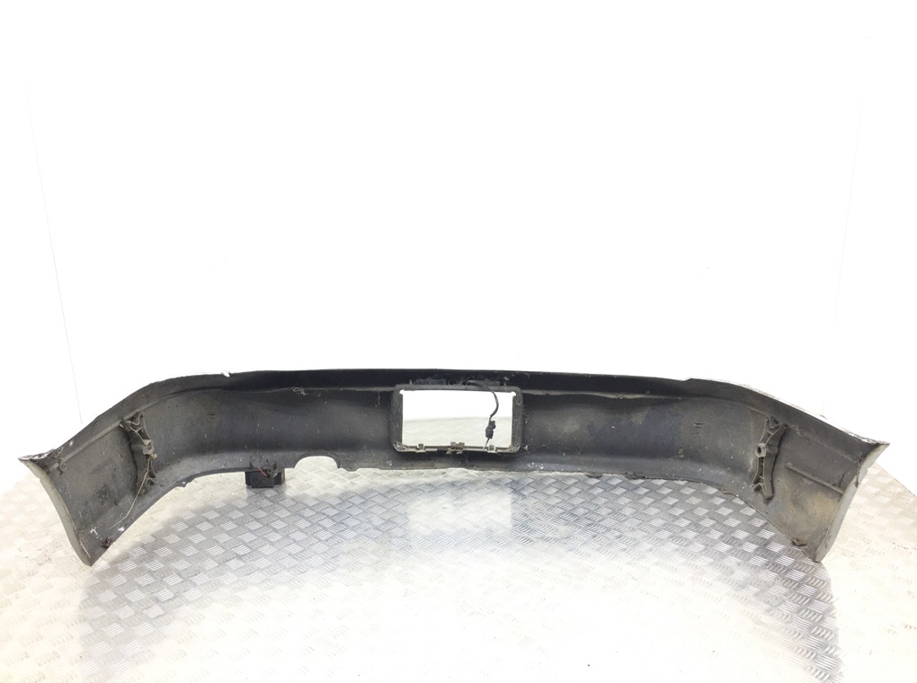 Бампер задний бу для Toyota Estima 1 2.2 TD, 1997 г. Бампер задний бу для Toyota Estima 1 2.2 TD, 1997 г.