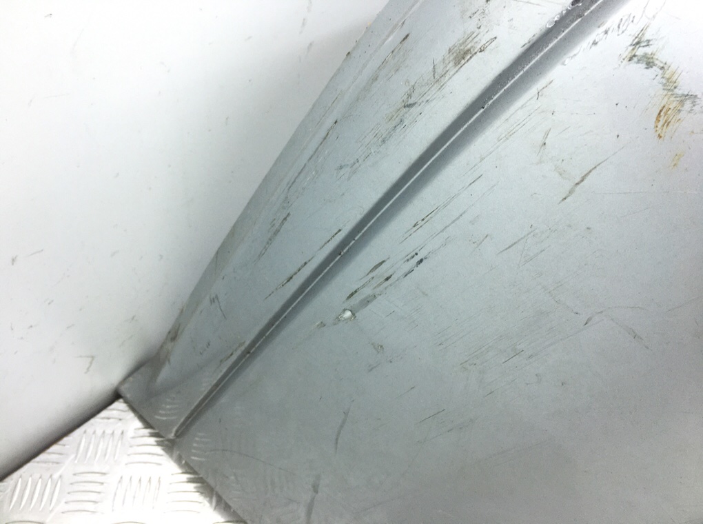 Бампер задний бу для Toyota Estima 1 2.2 TD, 1997 г. Бампер задний бу для Toyota Estima 1 2.2 TD, 1997 г.