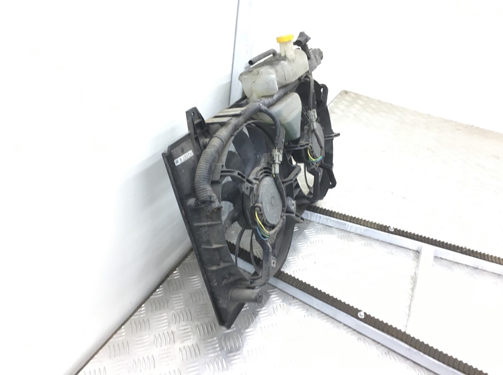 Вентилятор радиатора бу для Mazda 6 2 2.2 TD, 2010 г. Вентилятор радиатора бу для Mazda 6 2 2.2 TD, 2010 г.