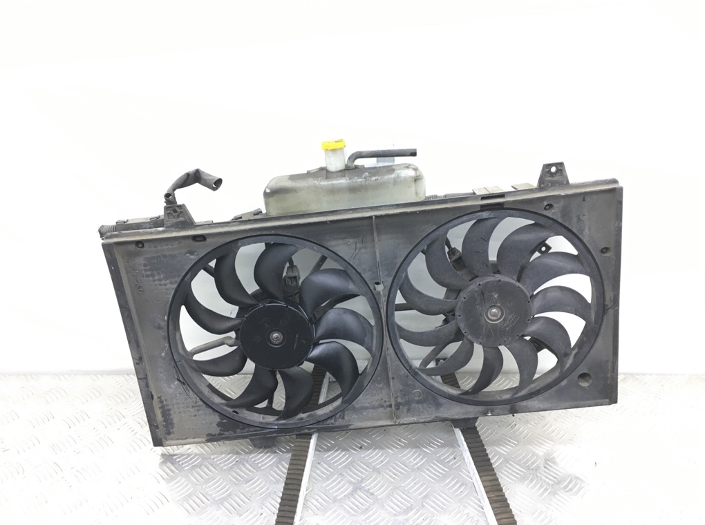 Вентилятор радиатора бу для Mazda 6 2 2.2 TD, 2010 г. Вентилятор радиатора бу для Mazda 6 2 2.2 TD, 2010 г.