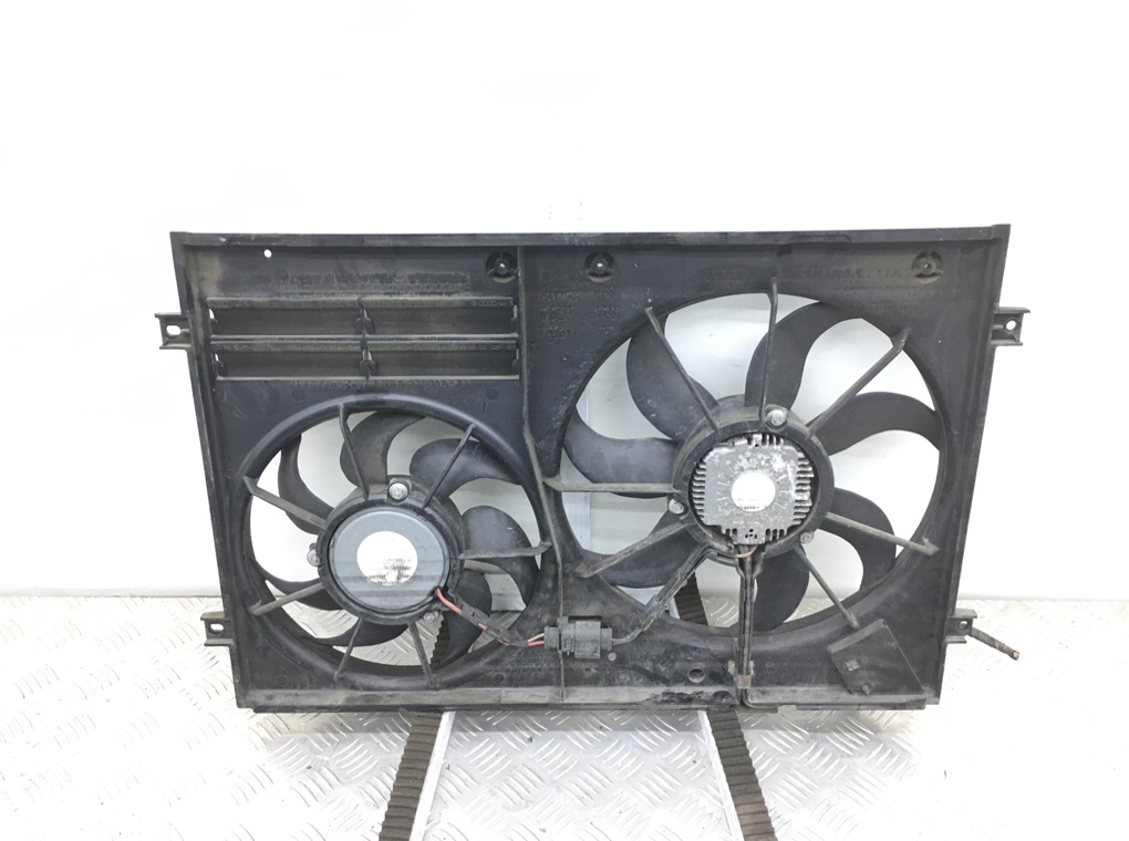 Вентилятор радиатора бу для Volkswagen Passat B6 2.0 TDi, 2007 г. Вентилятор радиатора бу для Volkswagen Passat B6 2.0 TDi, 2007 г.