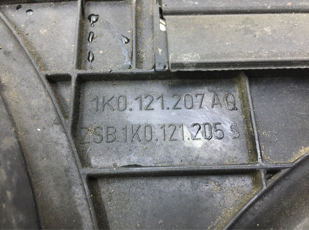 Вентилятор радиатора бу для Volkswagen Passat B6 2.0 TDi, 2007 г. Вентилятор радиатора бу для Volkswagen Passat B6 2.0 TDi, 2007 г.