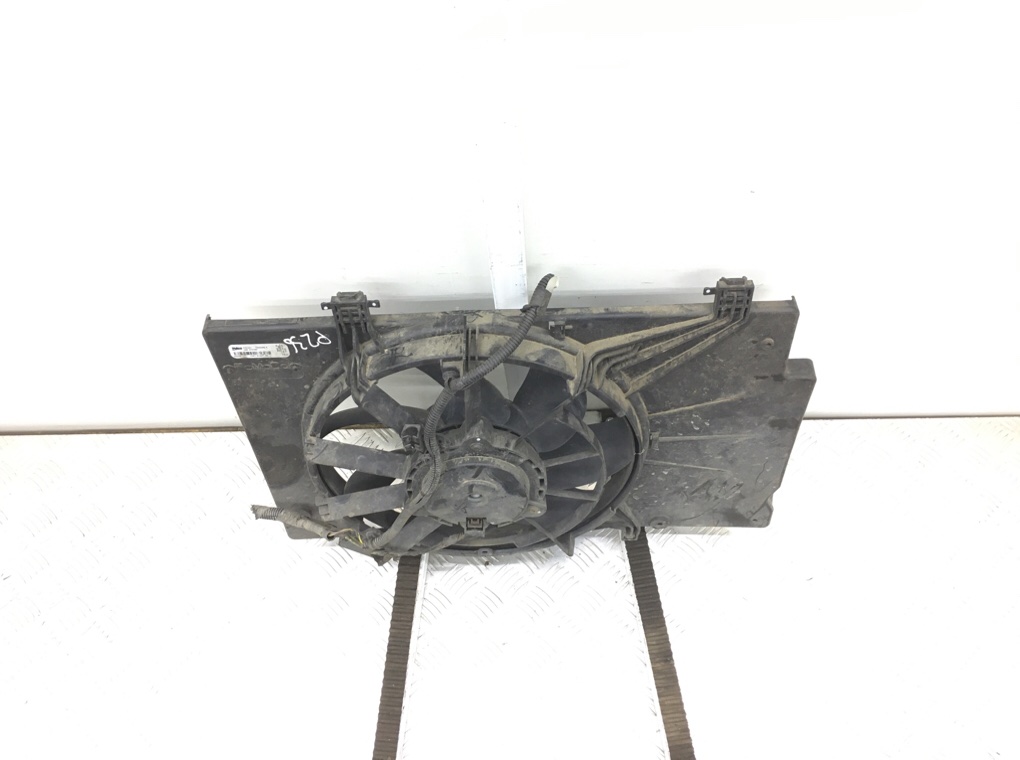 Вентилятор радиатора бу для Ford Fiesta 6 1.3 i,  2009 г.