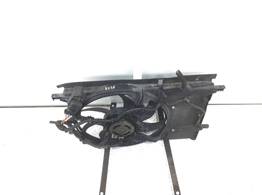 Вентилятор радиатора бу для Opel Corsa D 1.4 i,  2009 г.