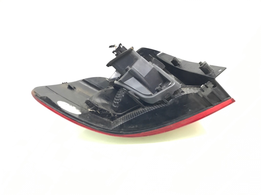 Фонарь задний правый бу для Volkswagen Golf 6 1.6 TDi, 2011 г. Фонарь задний правый бу для Volkswagen Golf 6 1.6 TDi, 2011 г.