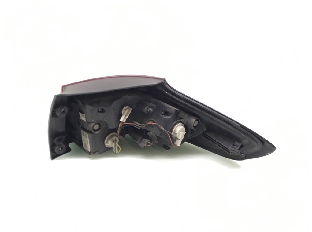 Фонарь задний левый бу для Opel Zafira C 2.0 CDTi, 2013 г. Фонарь задний левый бу для Opel Zafira C 2.0 CDTi, 2013 г.