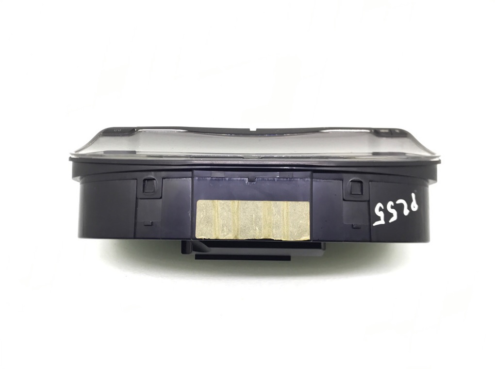 Щиток приборов (приборная панель) бу для Volkswagen Golf 5 1.4 i, 2006 г. Щиток приборов (приборная панель) бу для Volkswagen Golf 5 1.4 i, 2006 г.