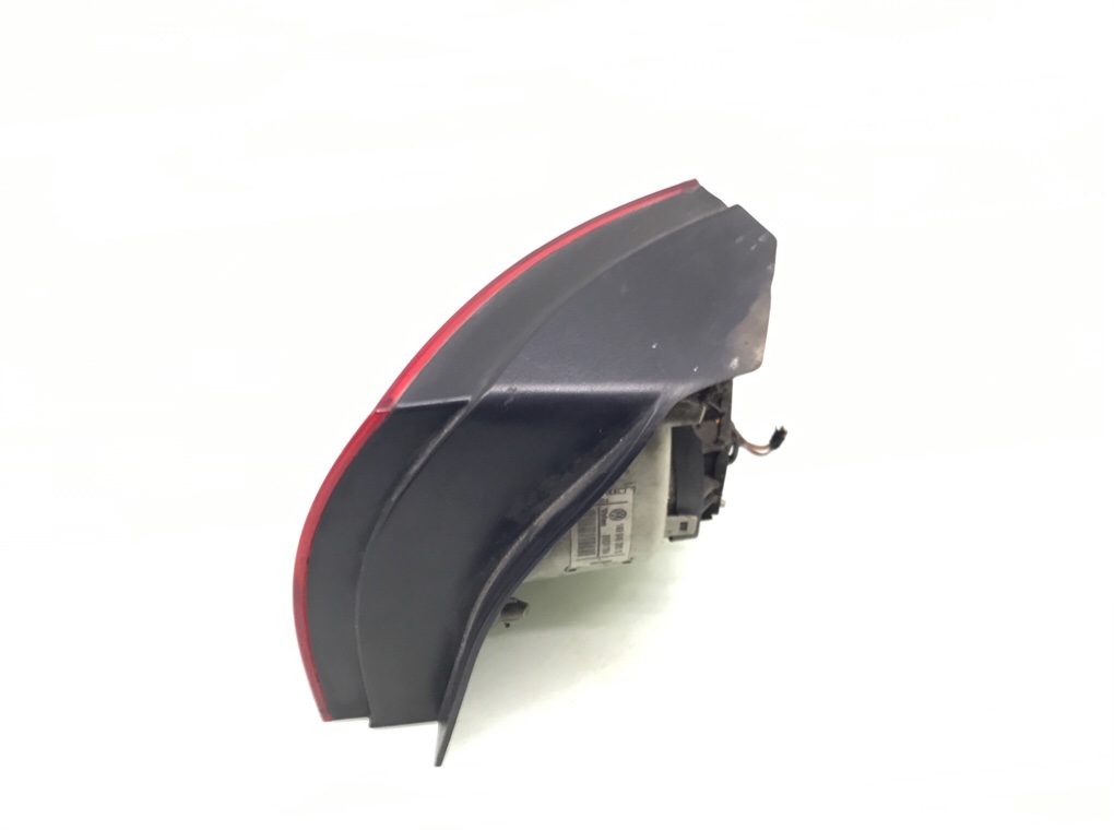 Фонарь задний левый бу для Volkswagen Golf 5 1.4 i,  2006 г.