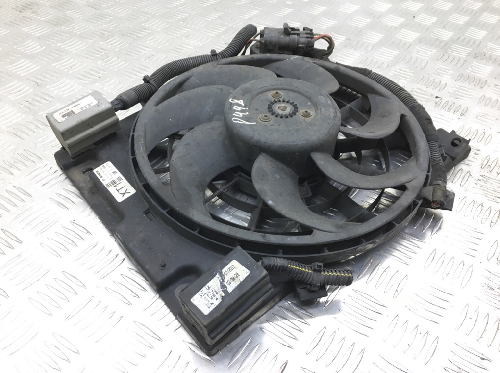 Вентилятор радиатора бу для Opel Zafira B 1.7 CDTi, 2013 г. Вентилятор радиатора бу для Opel Zafira B 1.7 CDTi, 2013 г.