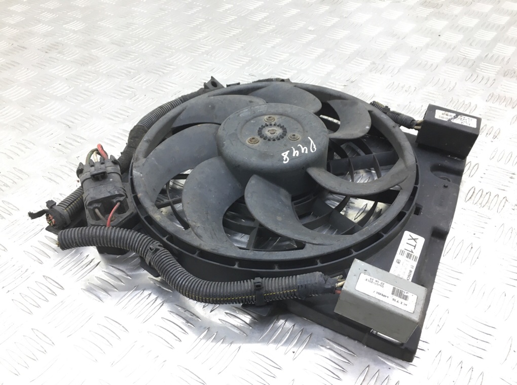 Вентилятор радиатора бу для Opel Zafira B 1.7 CDTi, 2013 г. Вентилятор радиатора бу для Opel Zafira B 1.7 CDTi, 2013 г.