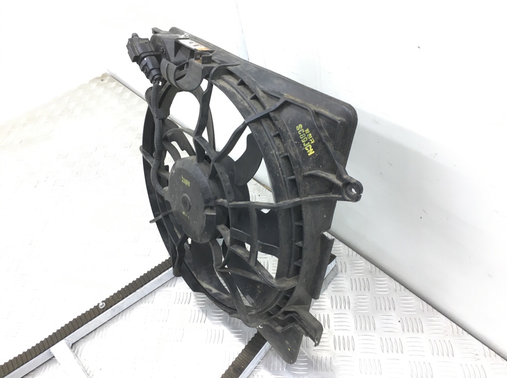 Вентилятор радиатора бу для Hyundai I40  1.7 CRDi,  2014 г.