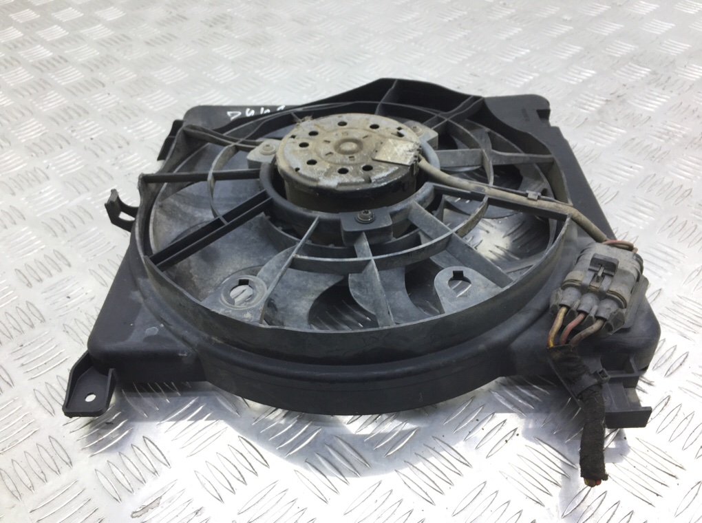 Вентилятор радиатора бу для Opel Zafira B 1.7 CDTi, 2013 г. Вентилятор радиатора бу для Opel Zafira B 1.7 CDTi, 2013 г.