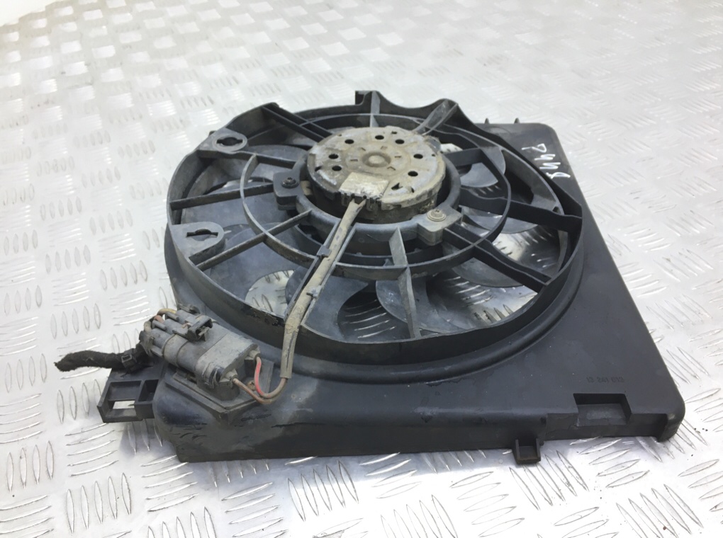 Вентилятор радиатора бу для Opel Zafira B 1.7 CDTi, 2013 г. Вентилятор радиатора бу для Opel Zafira B 1.7 CDTi, 2013 г.