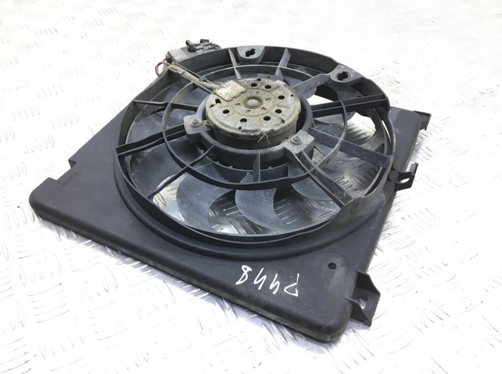 Вентилятор радиатора бу для Opel Zafira B 1.7 CDTi, 2013 г. Вентилятор радиатора бу для Opel Zafira B 1.7 CDTi, 2013 г.