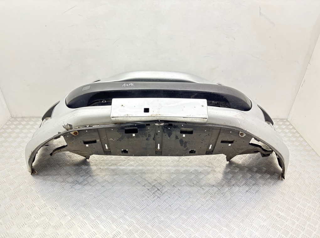 Бампер передний бу для Peugeot 308 T7 1.6 HDi, 2010 г. Бампер передний бу для Peugeot 308 T7 1.6 HDi, 2010 г.