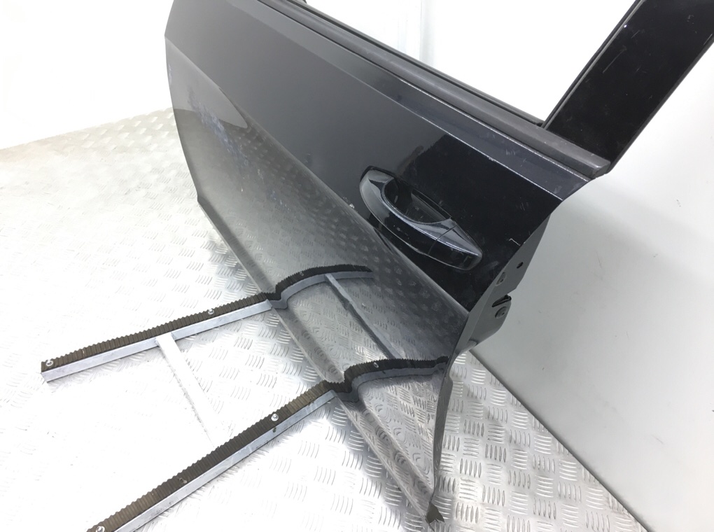 Дверь передняя левая бу для Volkswagen Golf 7 1.6 TDi,  2013 г.