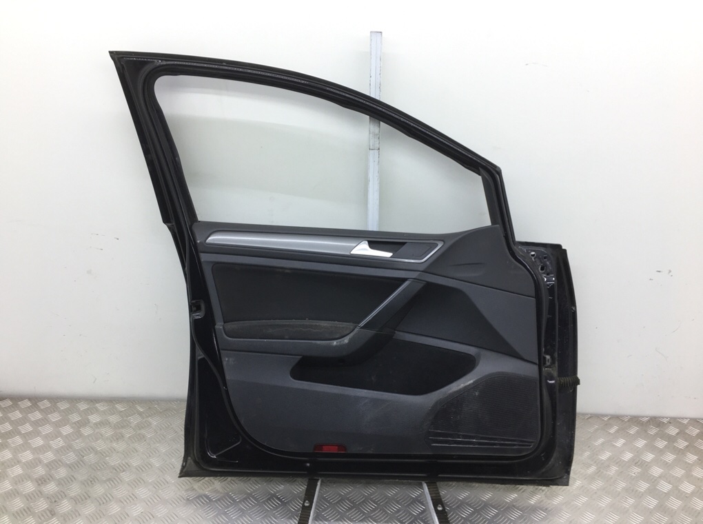 Дверь передняя левая бу для Volkswagen Golf 7 1.6 TDi,  2013 г.