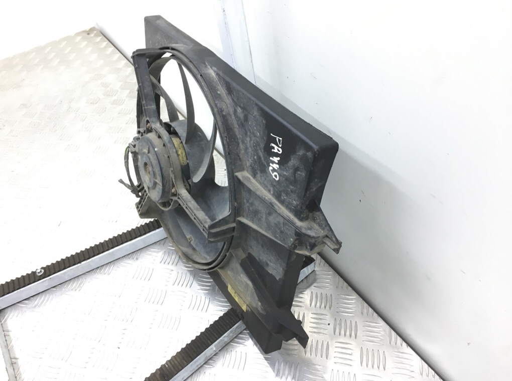 Вентилятор радиатора бу для Ford Fiesta 5 1.3 i, 2007 г. Вентилятор радиатора бу для Ford Fiesta 5 1.3 i, 2007 г.