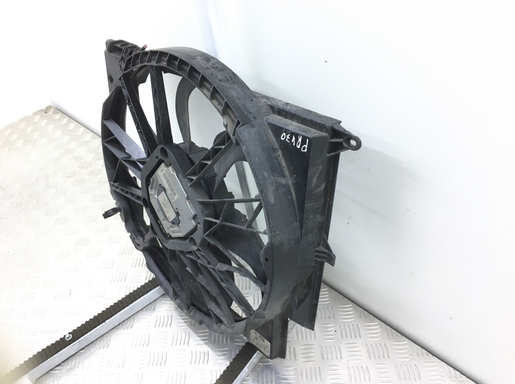 Вентилятор радиатора бу для BMW 3 E90/E91/E92/E93 2.0 TD,  2006 г.