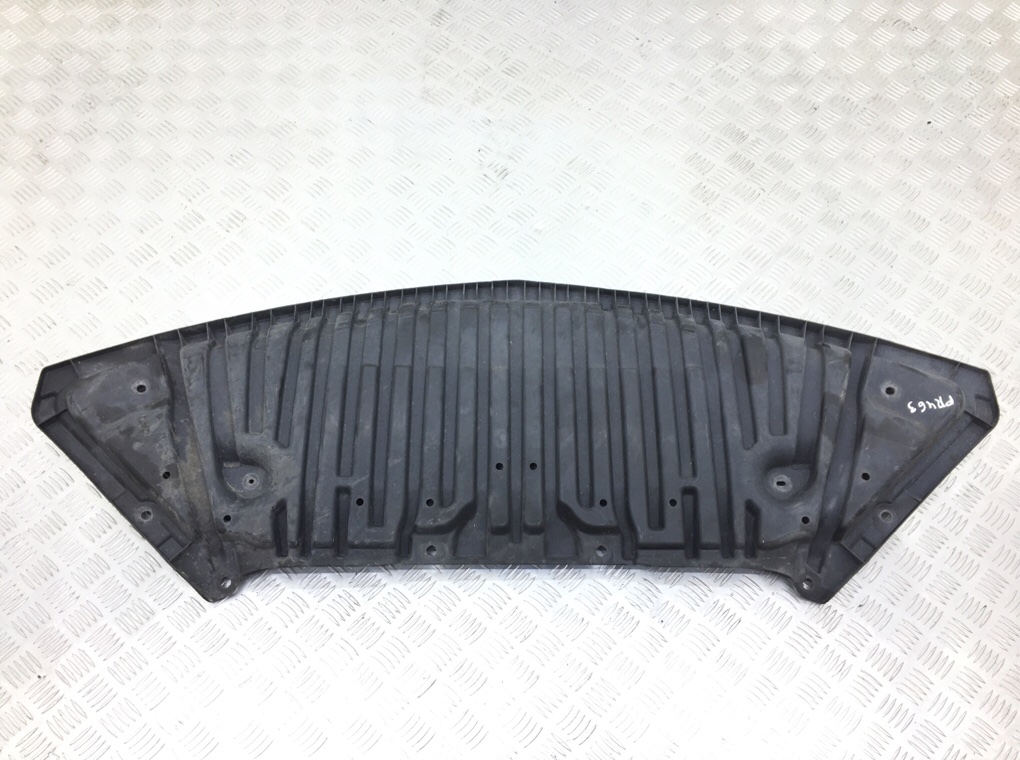 Защита двигателя бу для Mercedes E C207 2.2 CDi, 2013 г. Защита двигателя бу для Mercedes E C207 2.2 CDi, 2013 г.