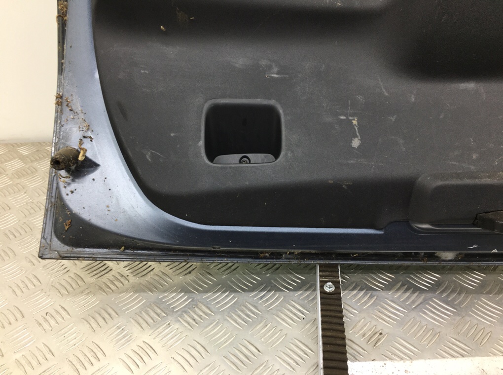 Крышка багажника бу для Citroen C4 1.6 HDi, 2008 г. Крышка багажника бу для Citroen C4 1.6 HDi, 2008 г.