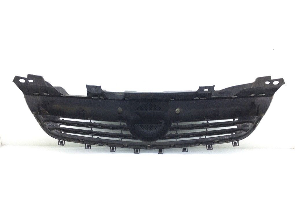 Решетка радиатора бу для Opel Zafira B 1.7 CDTi,  2013 г.