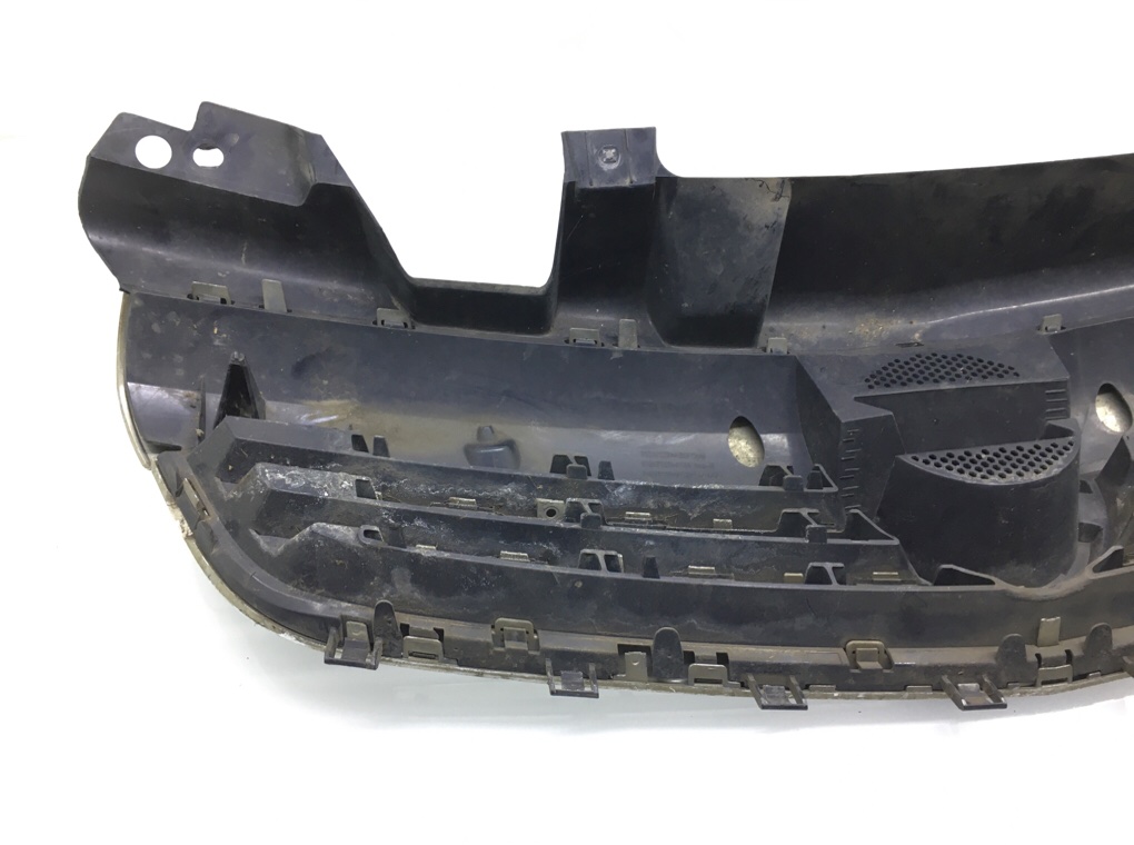 Решетка радиатора бу для Opel Zafira B 1.7 CDTi,  2013 г.