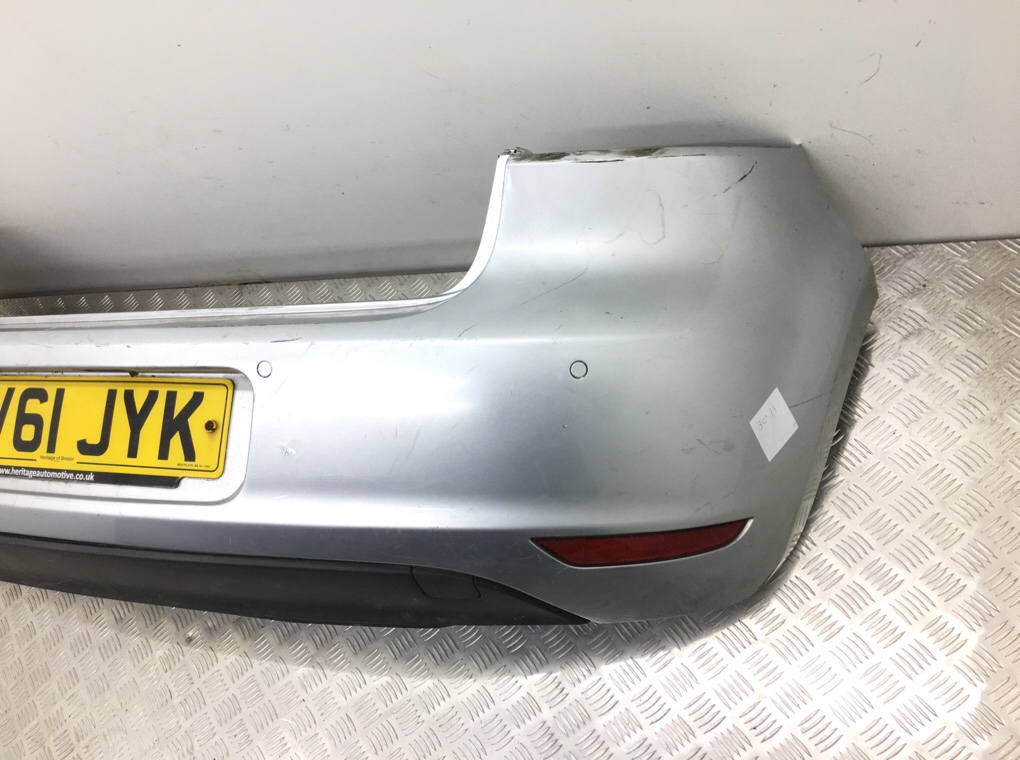 Бампер задний бу для Volkswagen Golf 6 1.6 TDi, 2011 г. Бампер задний бу для Volkswagen Golf 6 1.6 TDi, 2011 г.