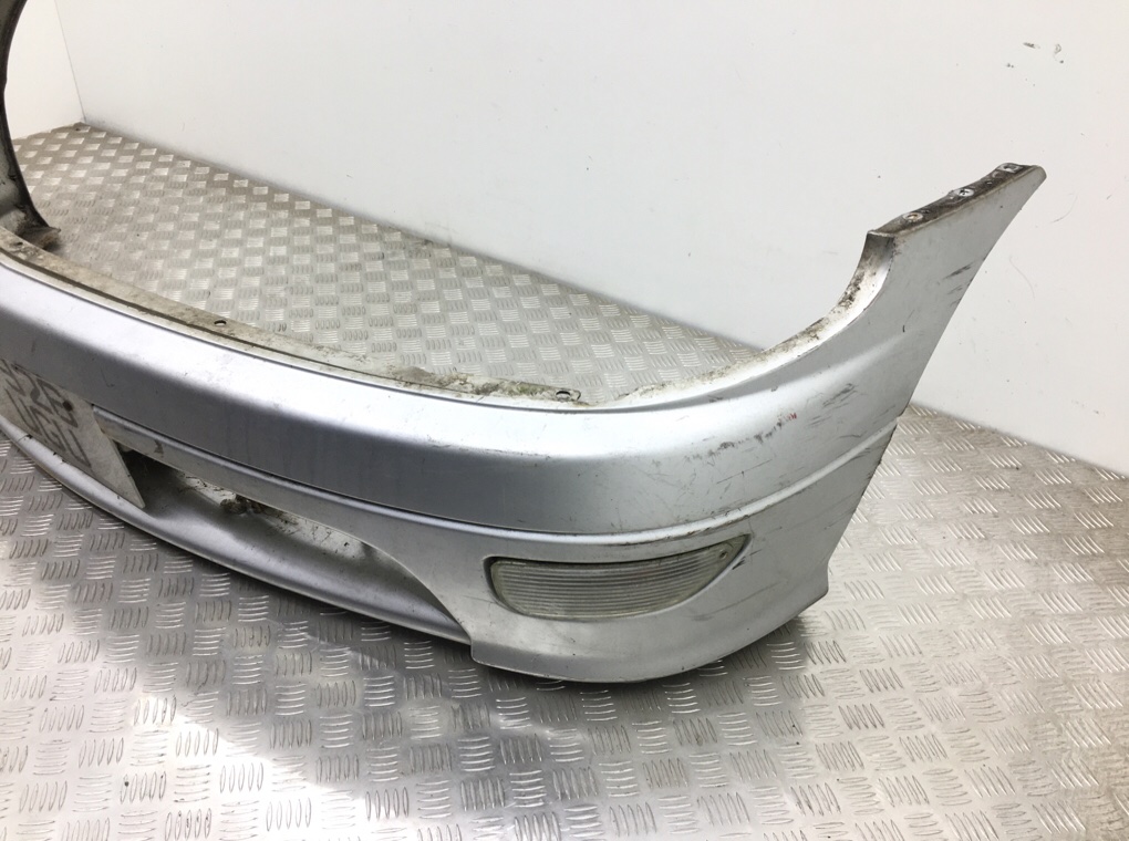 Бампер передний бу для Toyota Estima 1 2.2 TD, 1997 г. Бампер передний бу для Toyota Estima 1 2.2 TD, 1997 г.