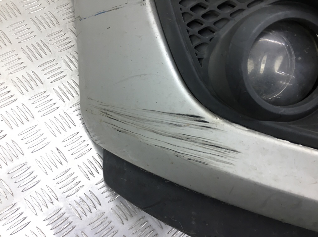 Бампер передний бу для Ford Fiesta 5 1.4 i,  2006 г.