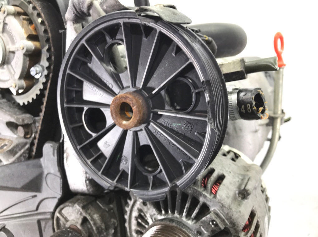 Двигатель (ДВС)  бу для Volvo S40 1 2.0 i,  2000 г.