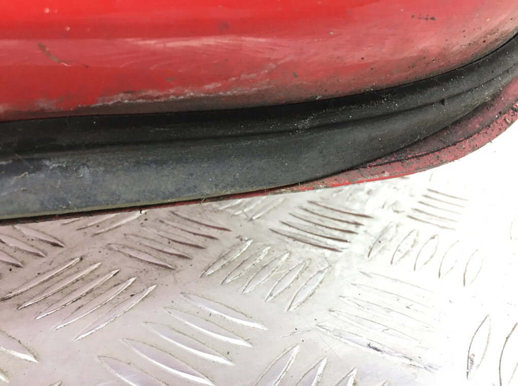 Дверь передняя правая бу для Volkswagen Polo 5 1.2 i, 2013 г. Дверь передняя правая бу для Volkswagen Polo 5 1.2 i, 2013 г.