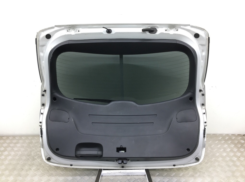 Крышка багажника бу для Hyundai Santa Fe 3 2.2 CRDi,  2014 г.