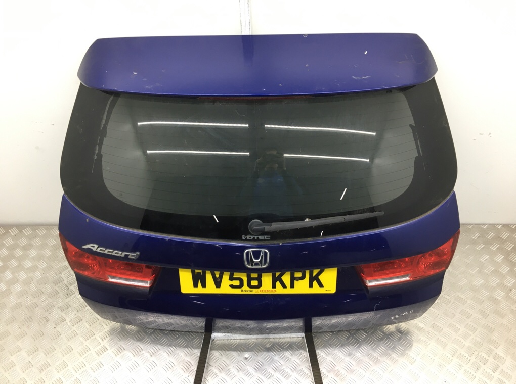 Крышка багажника бу для Honda Accord 8 2.2 D,  2008 г.