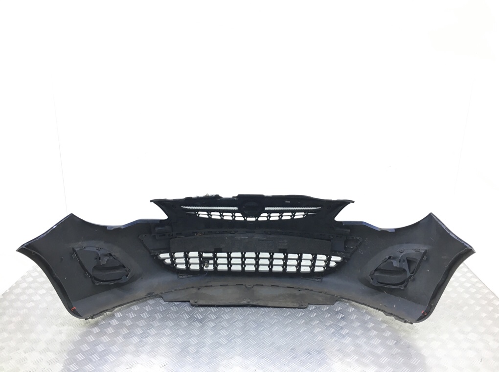 Бампер передний бу для Opel Corsa D 1.0 i, 2011 г. Бампер передний бу для Opel Corsa D 1.0 i, 2011 г.